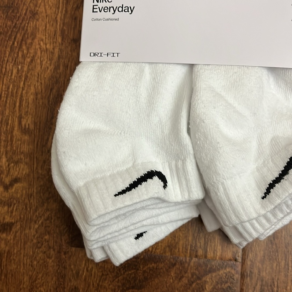 Nike Everyday Low Cotton Cushioned Socks 6 Pack - Picture 6 of 17